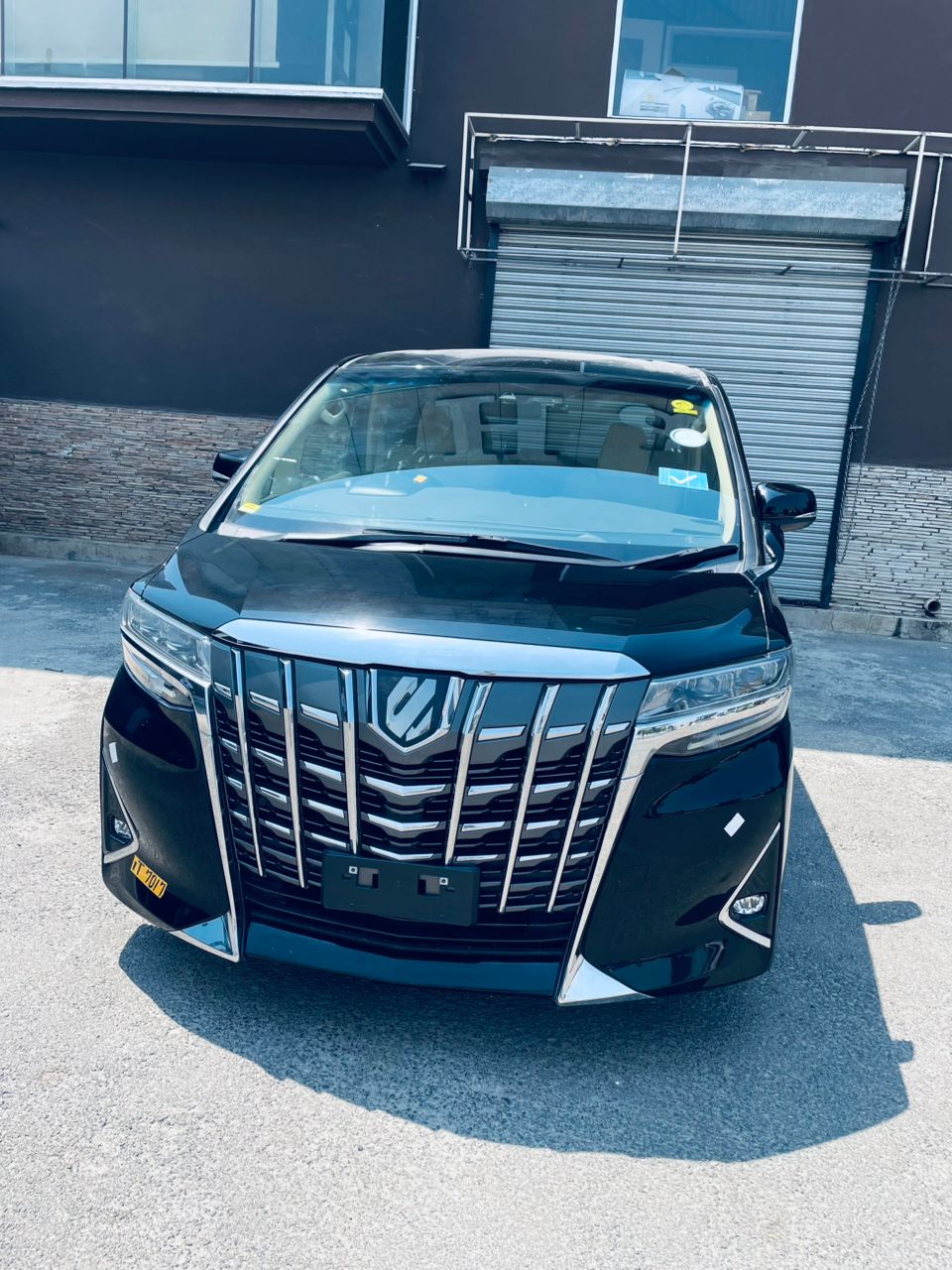 Toyota Alphard 2020